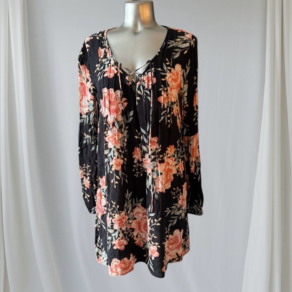 2 for $30 💟Billabong Black and Coral Floral Shift Dress - Picture 5 of 16